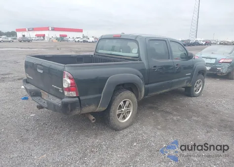 2010 Toyota Tacoma Prerunner V6 z USA, uszkodzony, nr VIN 3TMJU4GNXAM104852